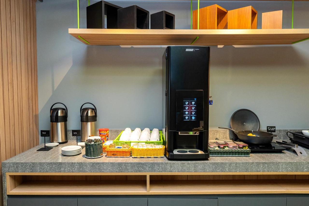 Hotel Ibis Styles Moinhos De Vento 3*